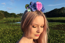 Load image into Gallery viewer, Sandra Flower Crown
