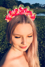 Load image into Gallery viewer, Sandy Flower Crown
